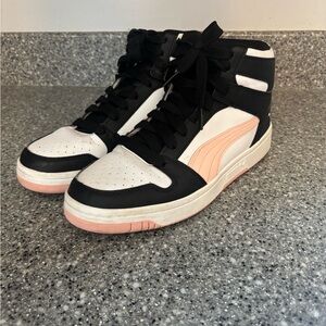 Puma Women's Black and White Sneakers with Pink Accents-Size 9.5